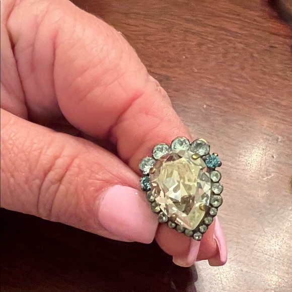 Sorrelli Elegant Crystal Jewelry Set - Picture 7 of 16